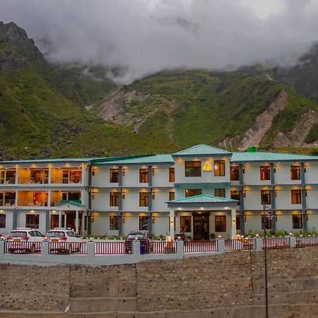 Amritara The Avadh Hotel Badrinath Bagian luar foto