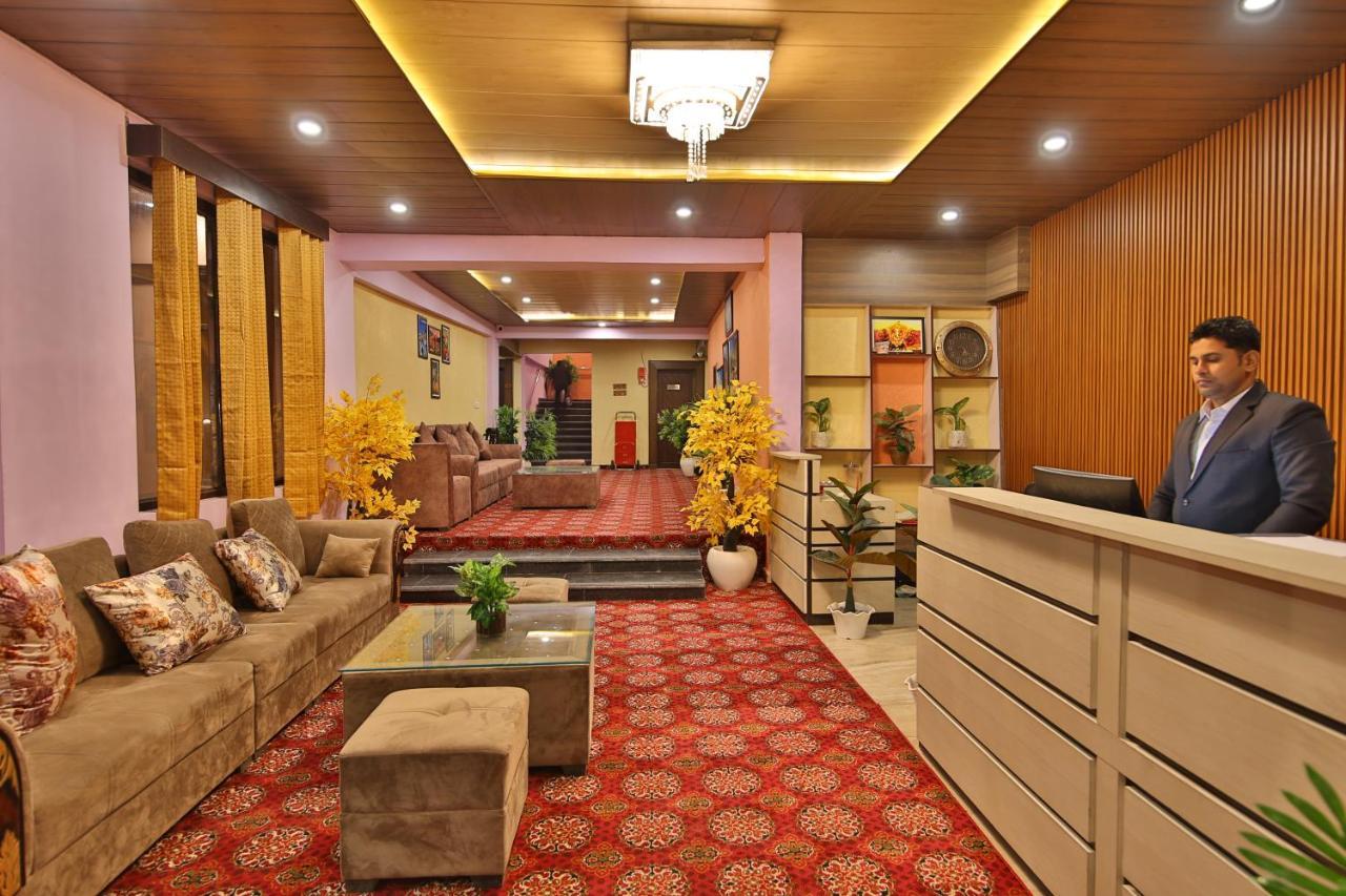 Amritara The Avadh Hotel Badrinath Bagian luar foto