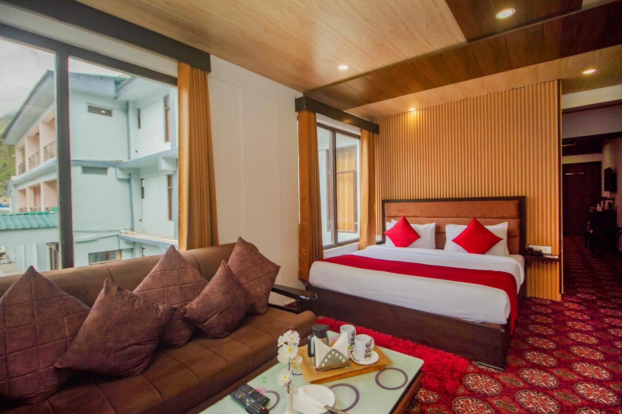Amritara The Avadh Hotel Badrinath Bagian luar foto
