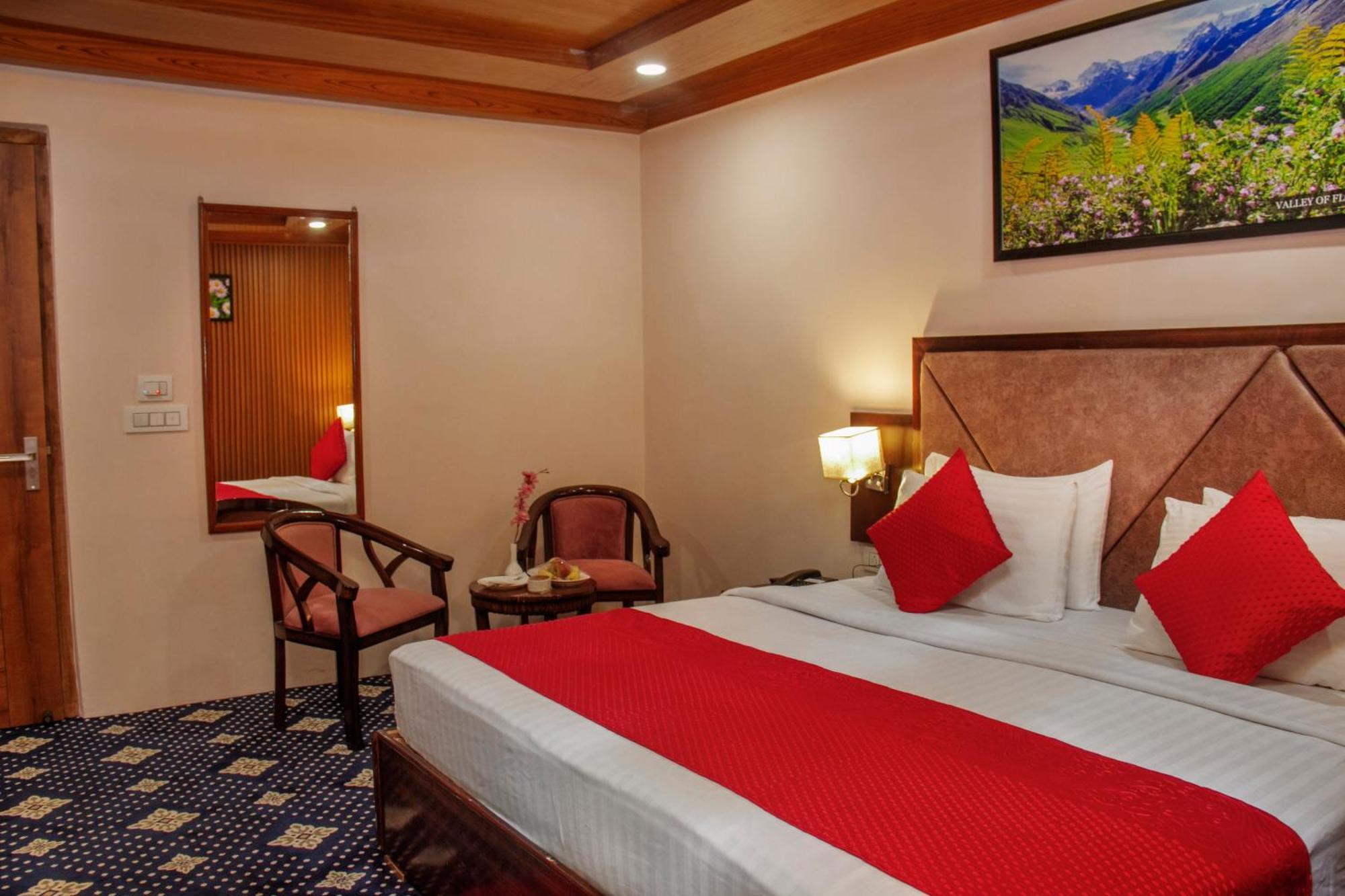 Amritara The Avadh Hotel Badrinath Bagian luar foto