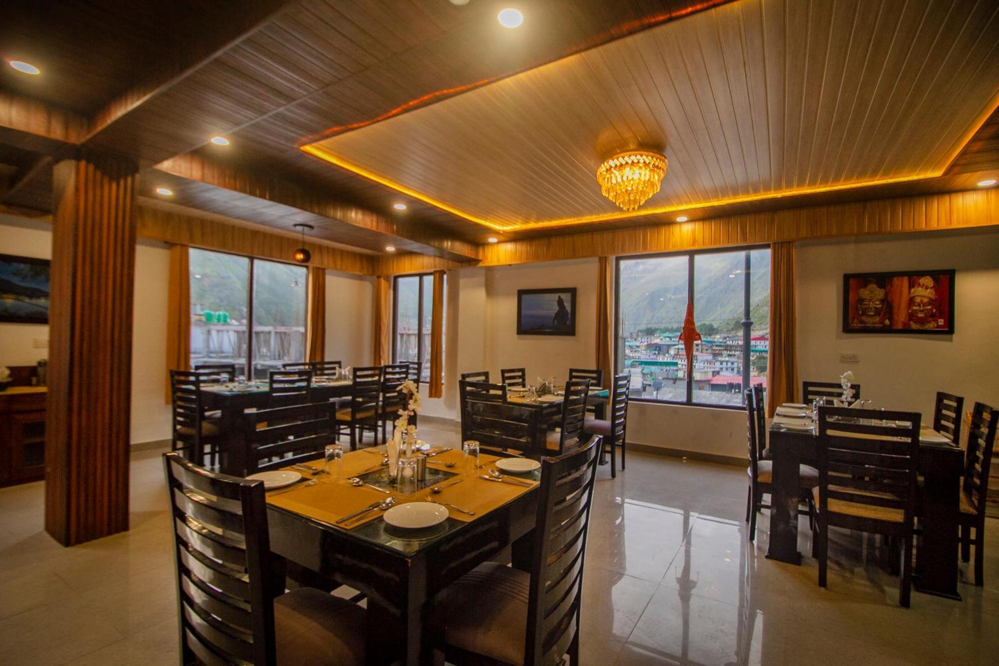 Amritara The Avadh Hotel Badrinath Bagian luar foto