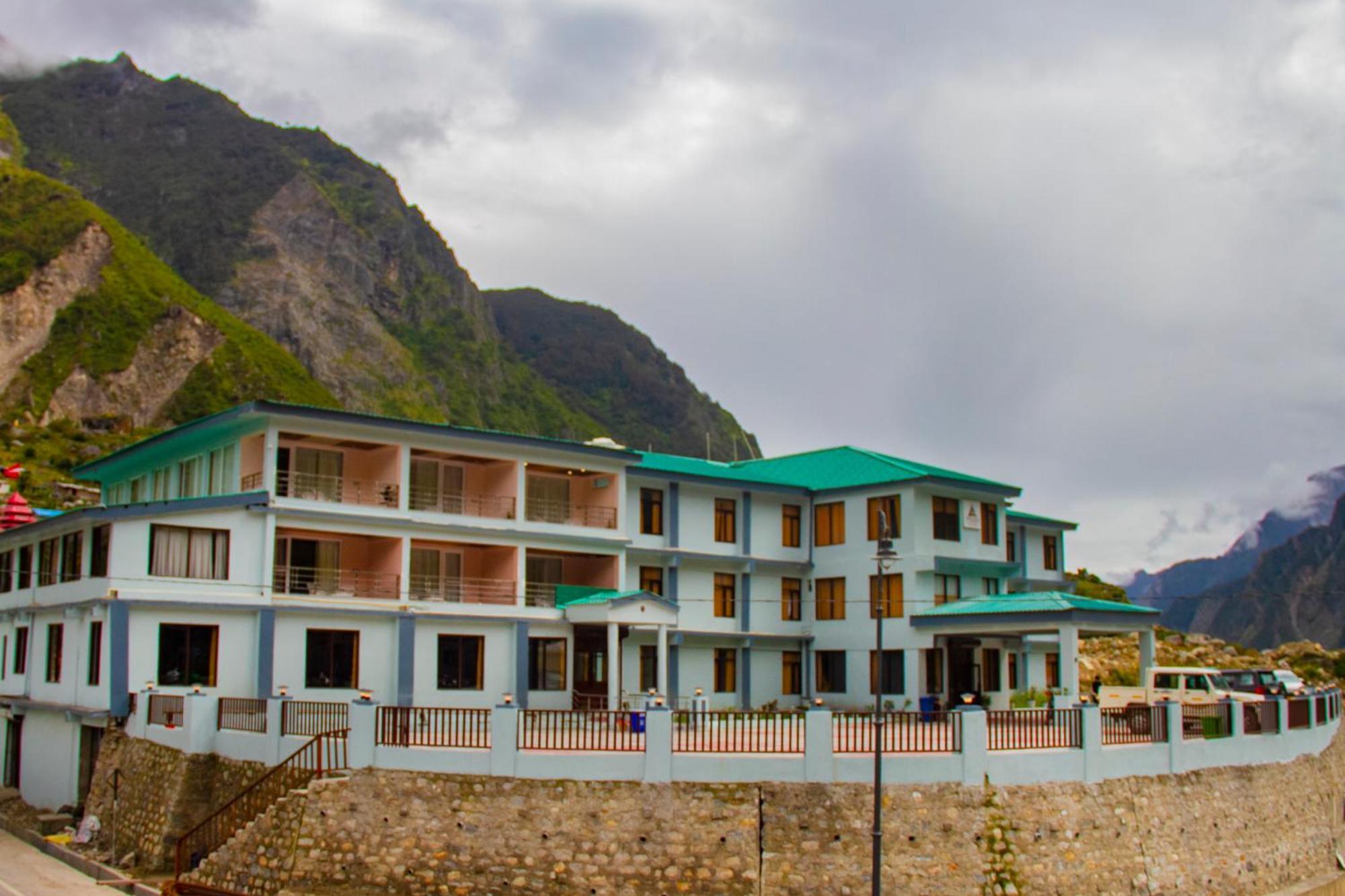 Amritara The Avadh Hotel Badrinath Bagian luar foto