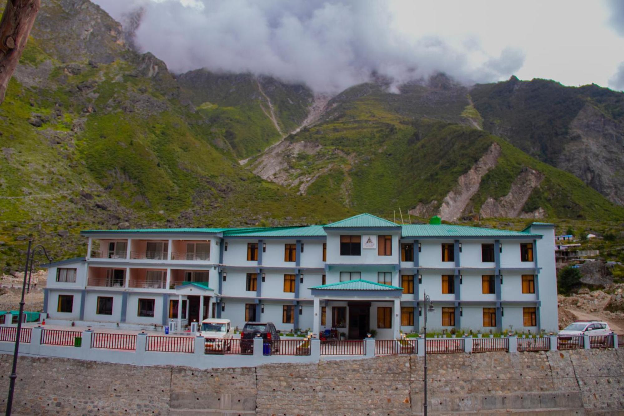 Amritara The Avadh Hotel Badrinath Bagian luar foto
